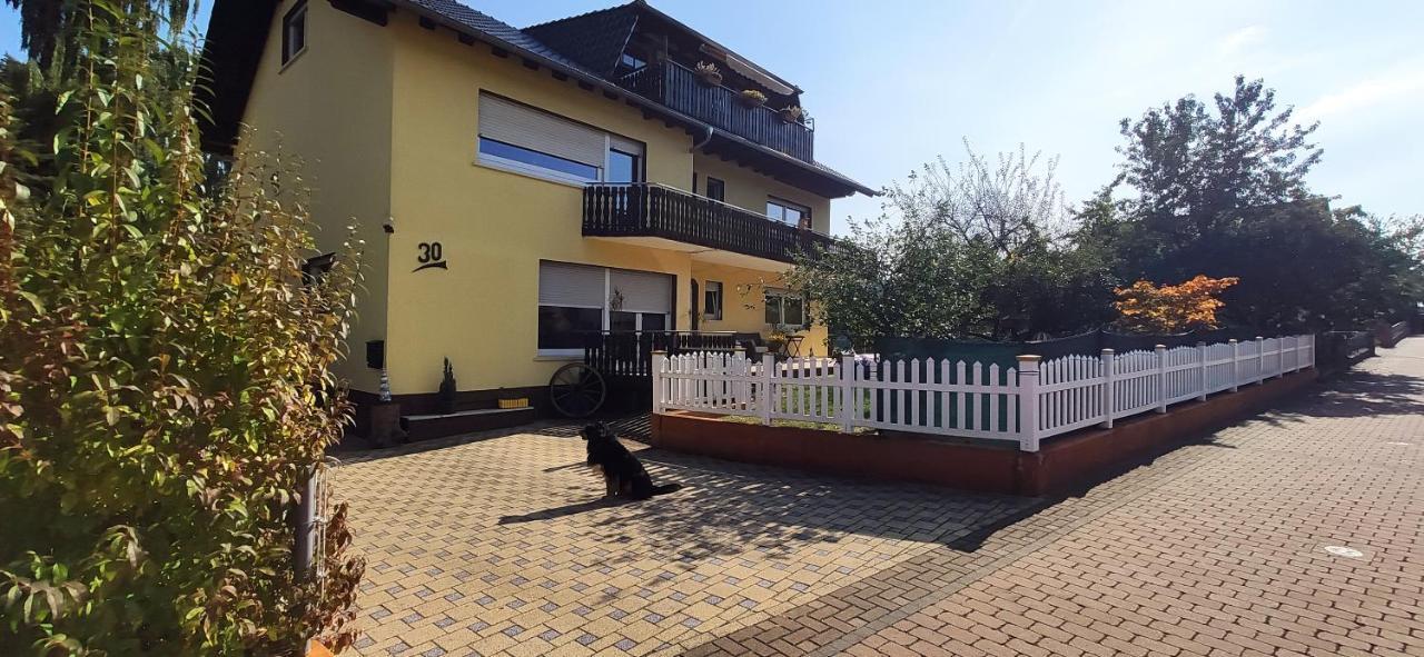 Monteur Unterkunft Gästewohnung Ferienwohnung - Haus Huth Freigericht Exterior foto